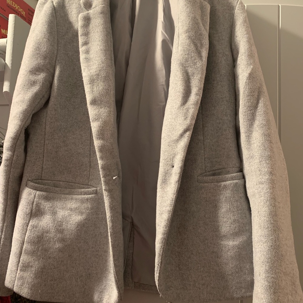 Blazer - Picture 3 of 3